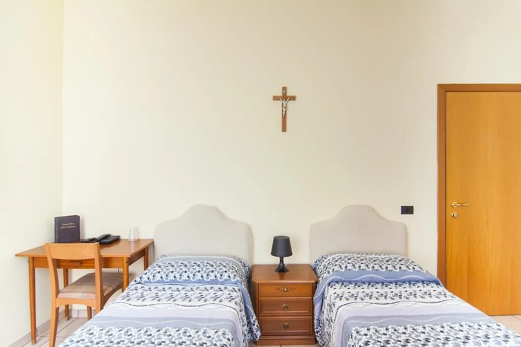 *** Guest house Ostello Villa Monte Mario Rome Italy